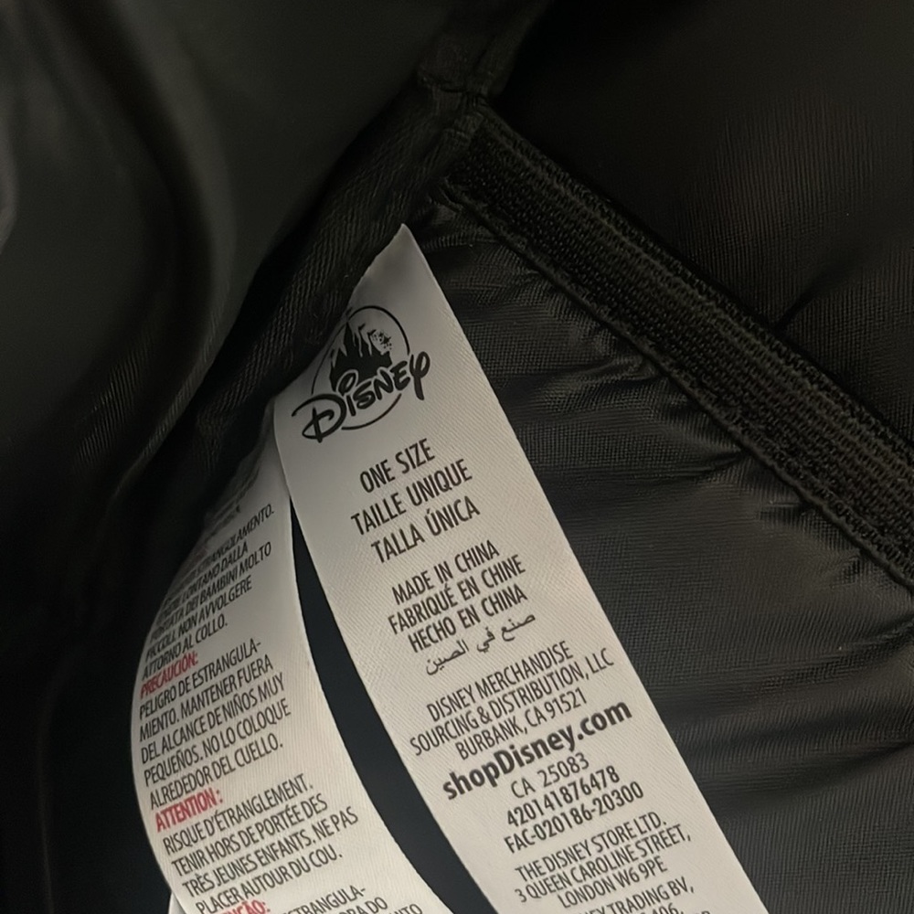 NWT DISNEY Mickey & Co. Backpack - Picture 6 of 6